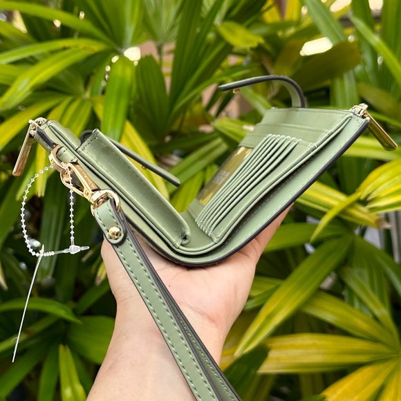 Michael Kors Jet Set Large Double Zip Phone Wallet Graphic Logo MK Light Sage - Picture 4 of 10